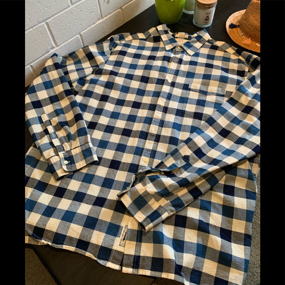 🖤H&M men plaid shirt size XL 🖤